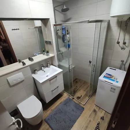 Apartment Antonela With Free Garage Parking